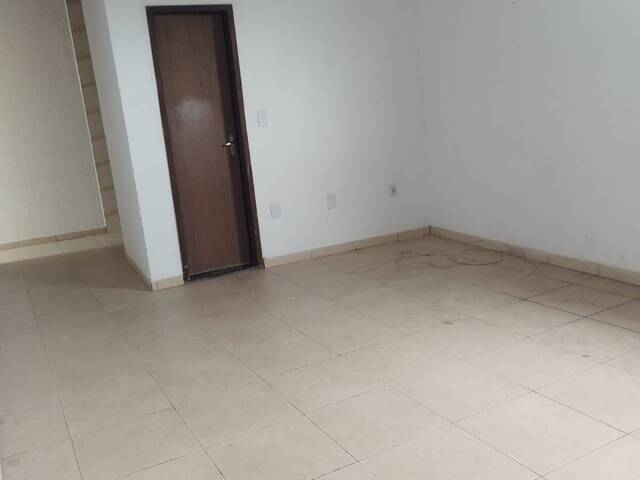 #6 - Casa para Locação em Feira de Santana - BA